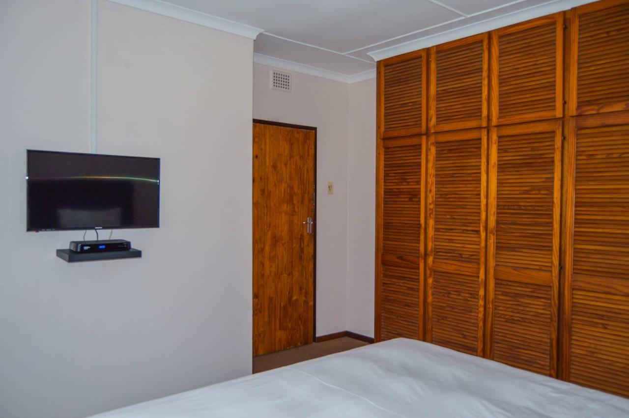 Emangunini Guest House Річардс-Бей Екстер'єр фото
