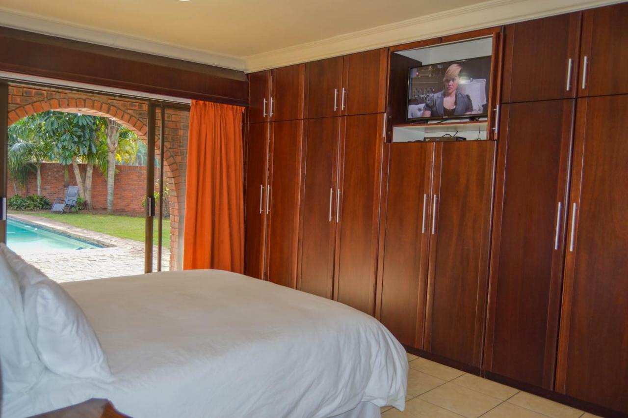 Emangunini Guest House Річардс-Бей Екстер'єр фото