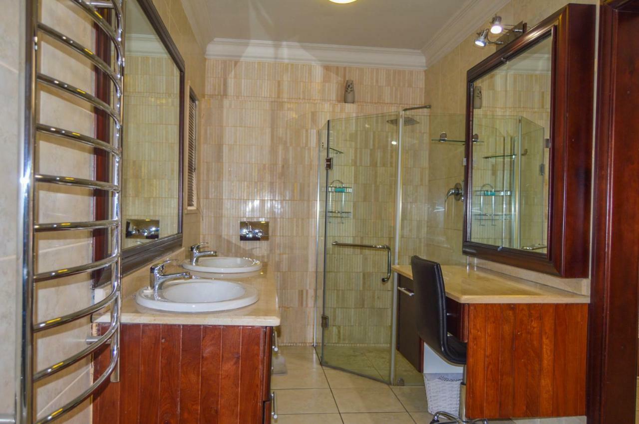 Emangunini Guest House Річардс-Бей Екстер'єр фото