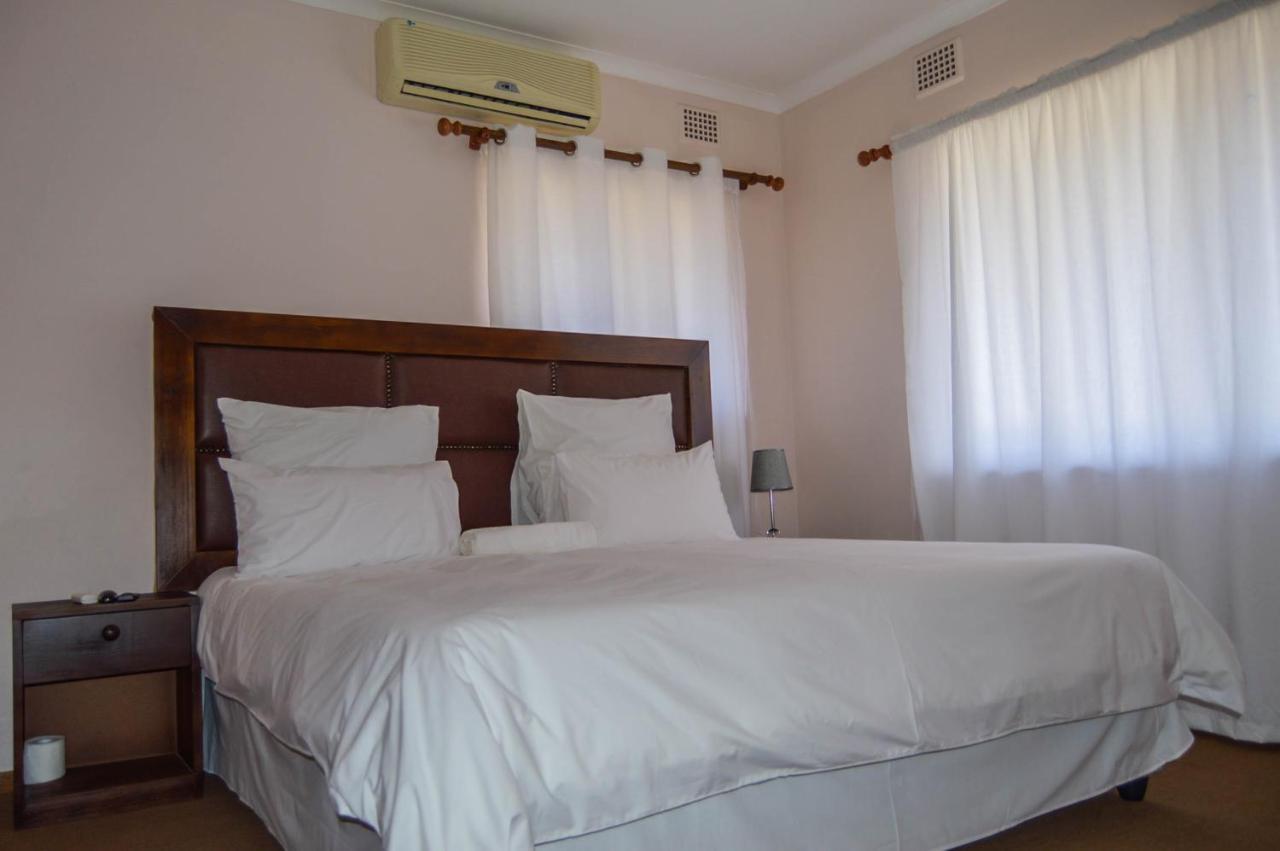 Emangunini Guest House Річардс-Бей Екстер'єр фото