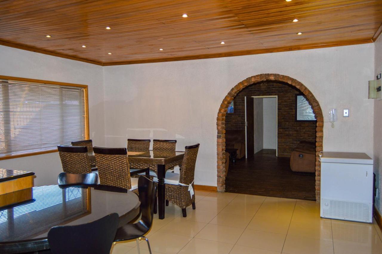 Emangunini Guest House Річардс-Бей Екстер'єр фото